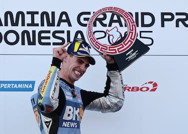 Aldeguer alza el título de ganador del GP de Indonesia.