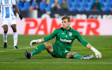 Andriy Oleksíyovych Lunin defendió la camiseta del club del sur de la Comunidad de Madrid en la temporada 2018-19 tras el acuerdo con el Real Madrid. En Leganés estuvo en calidad de cedido disputando siete partidos y encajando siete goles. Tras ello pasó por el Valladolid, Oviedo y Real Madrid.