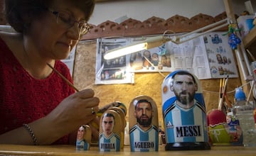 Los fabricantes de matrioshkas han creado una edición especial para el Mundial.