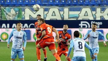 Resumen y goles del Málaga 0 - Ponferradina 2: LaLiga SmartBank