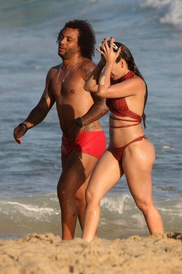 Marcelo relaxes with his family at the beach in Rio de Janeiro.