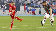 Soteldo mantiene viva a la U