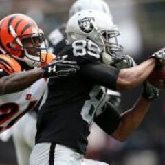 Incomprensible error arbitral al no expulsar a Pacman Jones