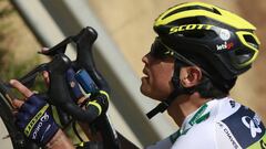 Trentin gana su tercera etapa y Chaves sigue tercero