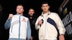 Saúl "Canelo" Álvarez y Dmitry Bivol en la recepción oficial de la semana de su combate.