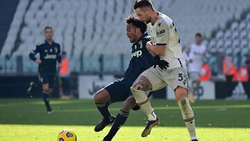 Juan Cuadrado da asistencia en victoria de Juventus sobre Bologna.