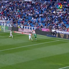 El desastre defensivo del Madrid en el tanto de Brasanac