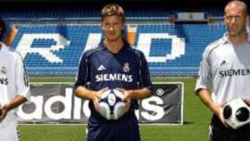 <b>NOVEDADES.</b> La nueva camiseta recuperará el cuello polo de anteriores ediciones.