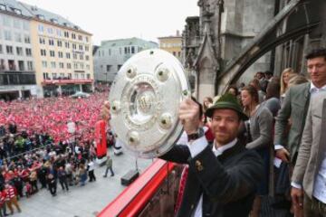 Xabi Alonso ofrece a los aficionados la Bundesliga de 2015.