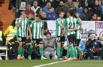 0-1. Sanabria. celebró el primer gol.