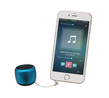 Con este altavoz puedes escuchar música y hacerte un selfie a la vez