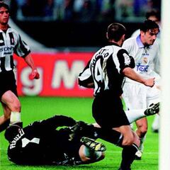 La séptima: El gol de Mijatovic rompe 32 años de sequía