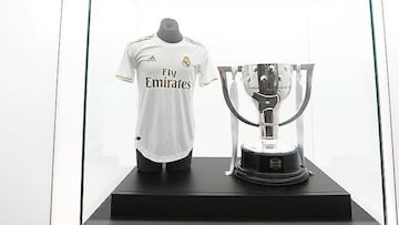 Real Madrid's league trophy No.34 now housed at the Bernabéu