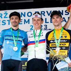 Pogacar arrasa en su regreso y Van Aert puede con Evenepoel