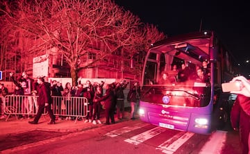 Ofensiva conjura de los ultras del PSG en el recibimiento a su equipo