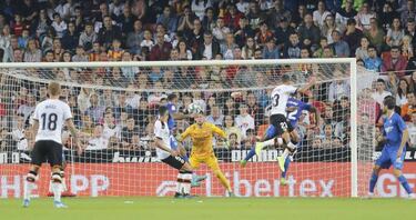 La contradicci車n de Muniain y Bartra