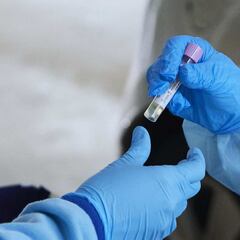 Los síntomas de Ómicron que se confunden con problemas gastrointestinales