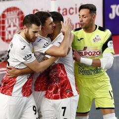 Juanjo, clave en los penaltis, y Valerio guían a ElPozo