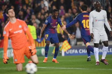 2-0. Dembelé celebró el segundo gol con Messi.