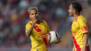 Raúl Ruidíaz da la victoria a Morelia con un golazo