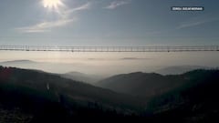 Abre el puente colgante más largo del mundo