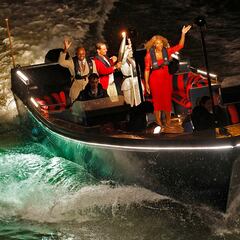 Postal bajo la lluvia