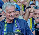 El proyecto de José Mourinho en Fenerbahçe se desmorona