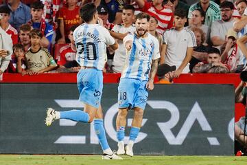 Nelson Monte celebra con Dani Sánchez su primer gol como blanquiazul.