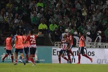 Atlético Nacional y Junior se enfrentaron por la última fecha de los cuadrangulares. En el Atanasio se definió el primer finalista de la Liga BetPlay