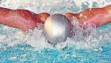 <b>NUEVA FIGURA. </b>Rafa Muñoz en el Centro Acuático de Málaga.