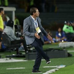 Cuarto DT fuera del FPC: Rubén Bedoya renuncia al Envigado