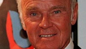 <b>Ladislao Kubala</b>. Kubala nos ha abandonado. Tenía 74 años. Fue entrenador y jugador del Barcelona. Todo un mito. Desde la redacción de AS, con todo el cariño, R.I.P.