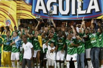 Deportivo Cali, campeón de la Liga Águila I-2015. Los de 'Pecoso' consiguieron la novena estrella del equipo verdiblanco.