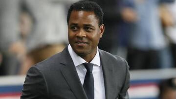 Patrick Kluivert, nombrado director de fútbol del PSG