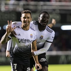 Rubén Castro permite soñar a los albinegros