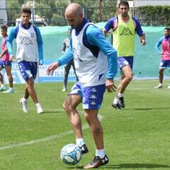 Racing irá por un nuevo triunfo ante el necesitado Banfield
