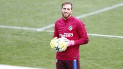 Oblak, en un entrenamiento del Atl&eacute;tico en noviembre. 