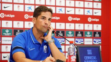 Enrachado y sin ningún complejo