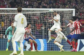 Oblak le paró a Benzema la mejor ocasión del partido.