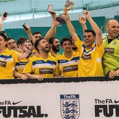 12 españoles ganan la liga inglesa de fútbol sala