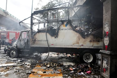 Claudia Sheinbaum rechaza la violencia en protestas por el caso Ayotzinapa