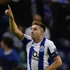 Nominan a Héctor Herrera al 11 ideal de Portugal