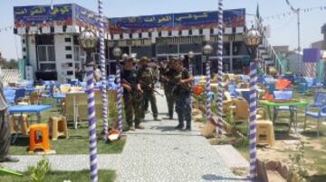 Estado tras el atentado de la sede social de la peña madridista en la ciudad iraquí de Samarra.