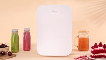 La mininevera de Cecotec que declara la guerra al verano: se conecta al coche, gran almacenamiento y mejor precio en su página web.