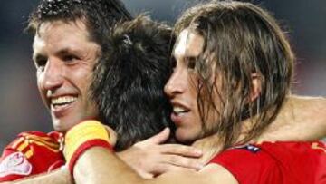 <strong>GRUPO UNIDO.</strong> La selección está muy unida, aunque más por los malos resultados previos a la Eurocopa que por el debate en torno a Raúl.