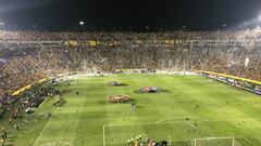 Aficionados de Rayados sí realizaron la caravana