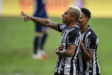 Eduardo Vargas ha anotado 9 goles en 42 partidos, entre el Atlético Mineiro y la Roja.