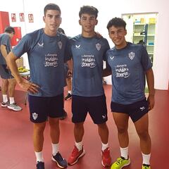 El Almería cede a Marcos Peña al Marbella de Granero y Callejón