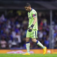 Jesús Corona y Sebastián Jurado viajaron a pretemporada con el Cruz Azul