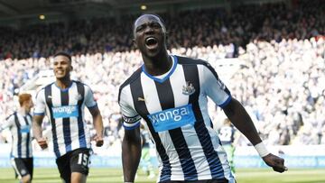 Football Soccer - Newcastle United v Swansea City - Barclays Premier League - St James&#039; Park - 16/4/16
 Moussa Sissoko celebrates scoring the second goal for Newcastle United
 Action Images via Reuters / Craig Brough
 Livepic
 EDITORIAL USE ONLY. No use with unauthorized audio, video, data, fixture lists, club/league logos or &quot;live&quot; services. Online in-match use limited to 45 images, no video emulation. No use in betting, games or single club/league/player publications.  Please contact your account representative for further details.